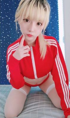 无内衣秘书hd中字在线高清观看_BDBD在线观看