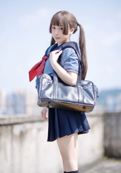 全家偷听我心声短剧_BD韩语日韩免费观看